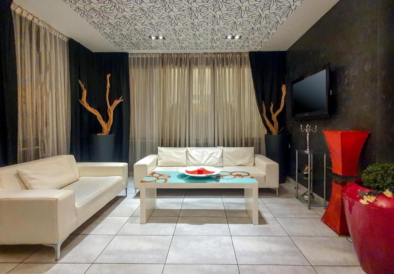 Coelho Boutique Hotel Гаттео-а-Маре Экстерьер фото
