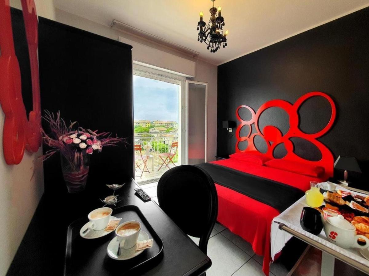 Coelho Boutique Hotel Гаттео-а-Маре Экстерьер фото