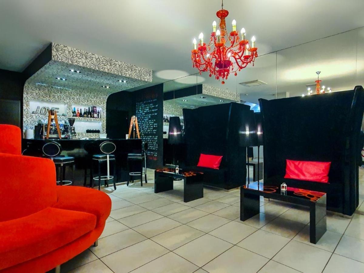 Coelho Boutique Hotel Гаттео-а-Маре Экстерьер фото